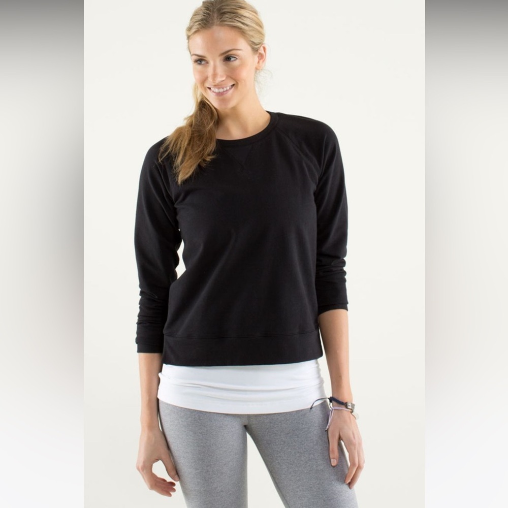 Lululemon Voyage Pullover *Tencel
Black